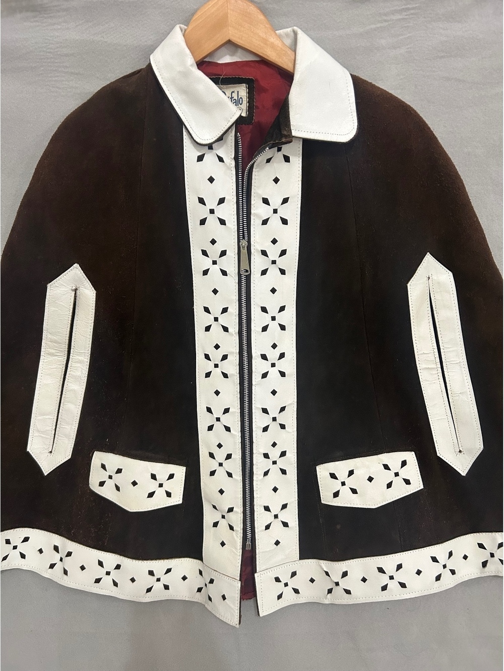 Vintage 70s Bufalo Mexican Suede Leather Cape Jacket Boho Brown White 32 M/L